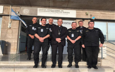 BUENOS AIRES | Mons. Olivera visitó a los efectivos de la PSA, bendijo y entronizó la imagen de Ntra. Sra. del Buen Viaje en el Aeropuerto Ezeiza