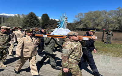 NEUQUÉN | Fieles castrenses peregrinaron en San Martín de los Andes hasta la Capilla San Juan XXIII