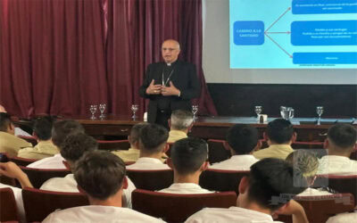 MENDOZA | En el Liceo Militar General Espejo fue presentado el Libro del Siervo de Dios, Argentino del Valle Larrabure