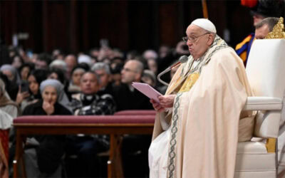 PAPA FRANCISCO | Confiémosle el mundo entero a María, para que renazca la esperanza, para que brote por fin la paz para todos los pueblos de la tierra